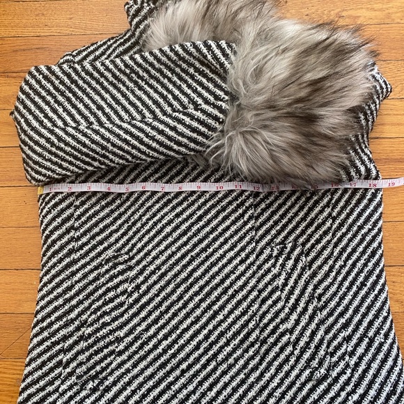 Ann Taylor Black and White Striped jacket with Faux Fur Cuffs - Picture 3 of 6